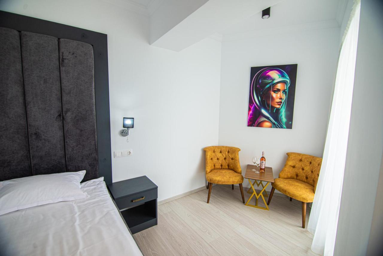 Alessio Hotel Residence Costinesti Bagian luar foto