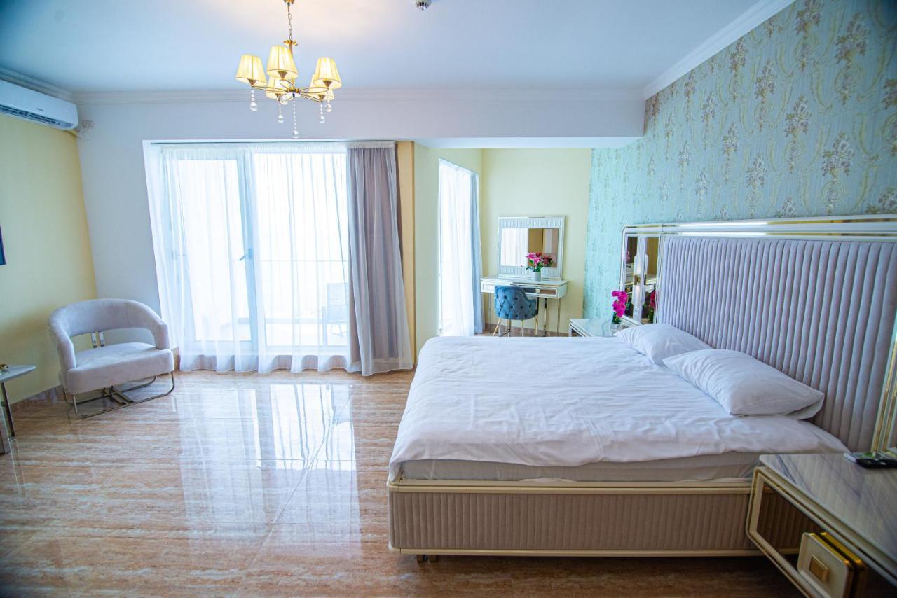 Alessio Hotel Residence Costinesti Bagian luar foto