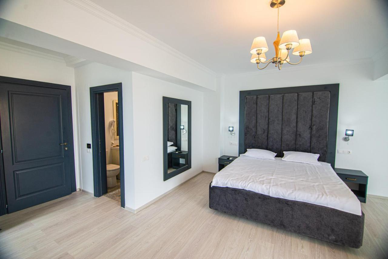 Alessio Hotel Residence Costinesti Bagian luar foto