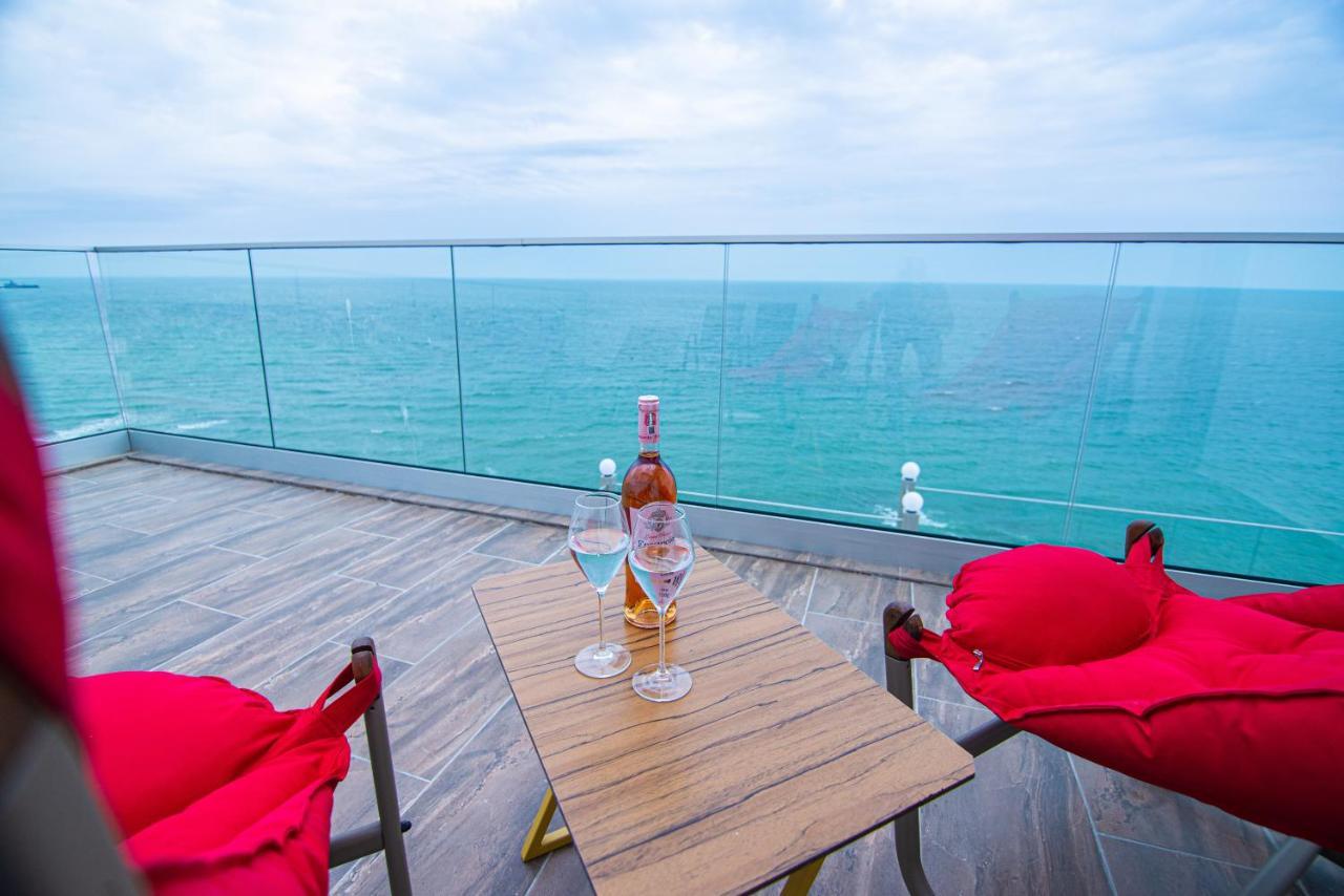 Alessio Hotel Residence Costinesti Bagian luar foto
