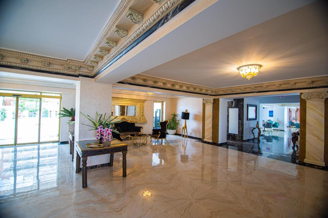 Alessio Hotel Residence Costinesti Bagian luar foto