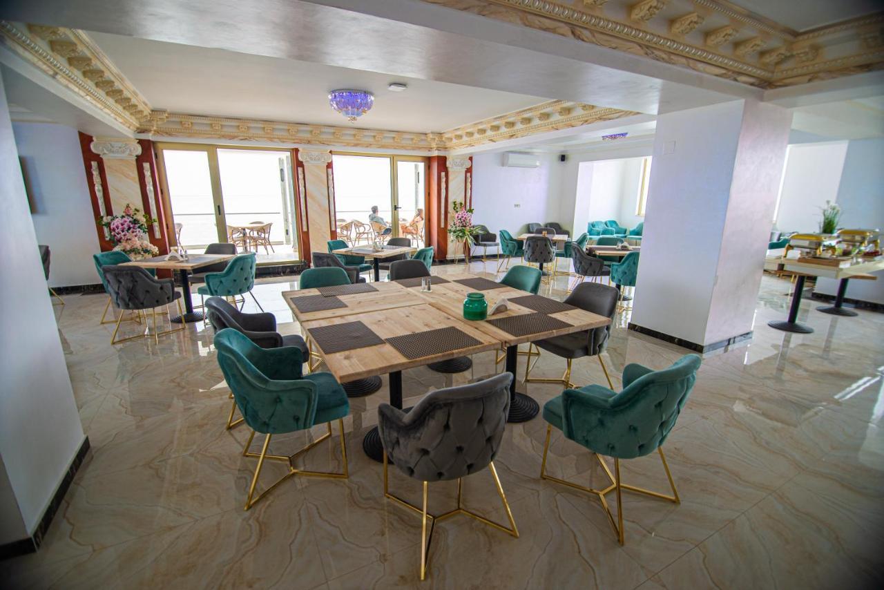 Alessio Hotel Residence Costinesti Bagian luar foto