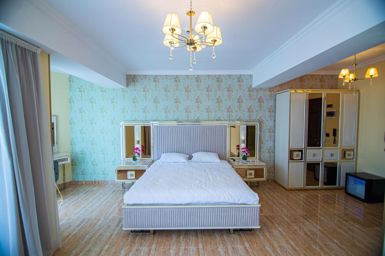 Alessio Hotel Residence Costinesti Bagian luar foto