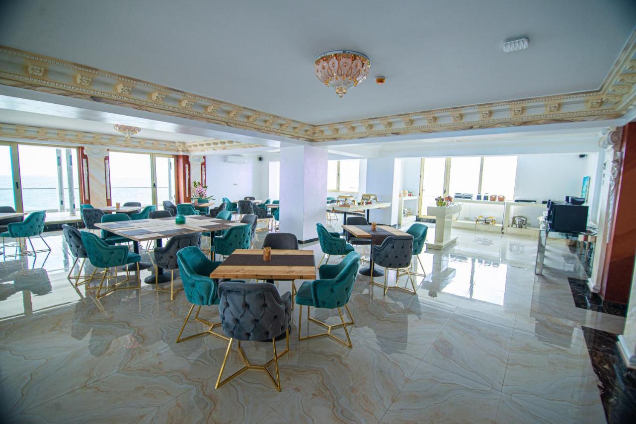 Alessio Hotel Residence Costinesti Bagian luar foto