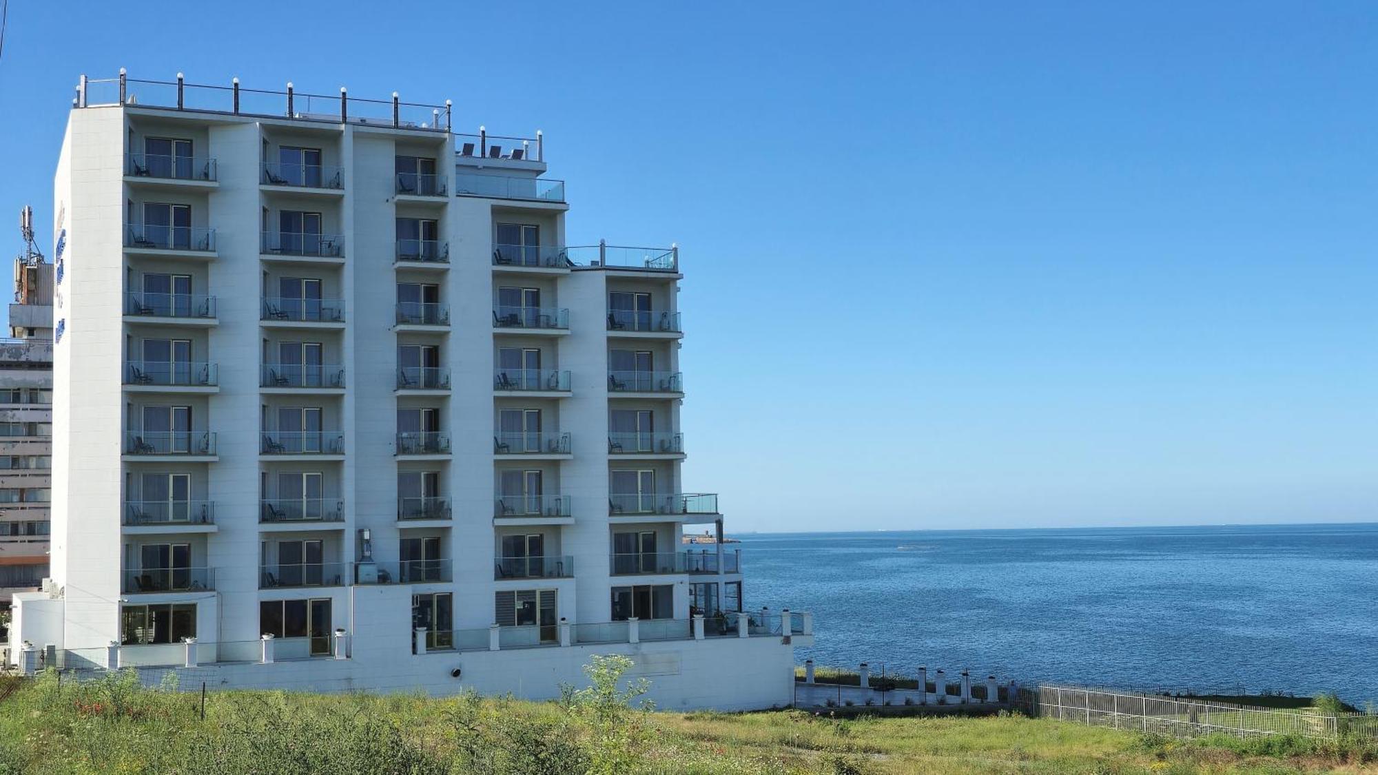 Alessio Hotel Residence Costinesti Bagian luar foto
