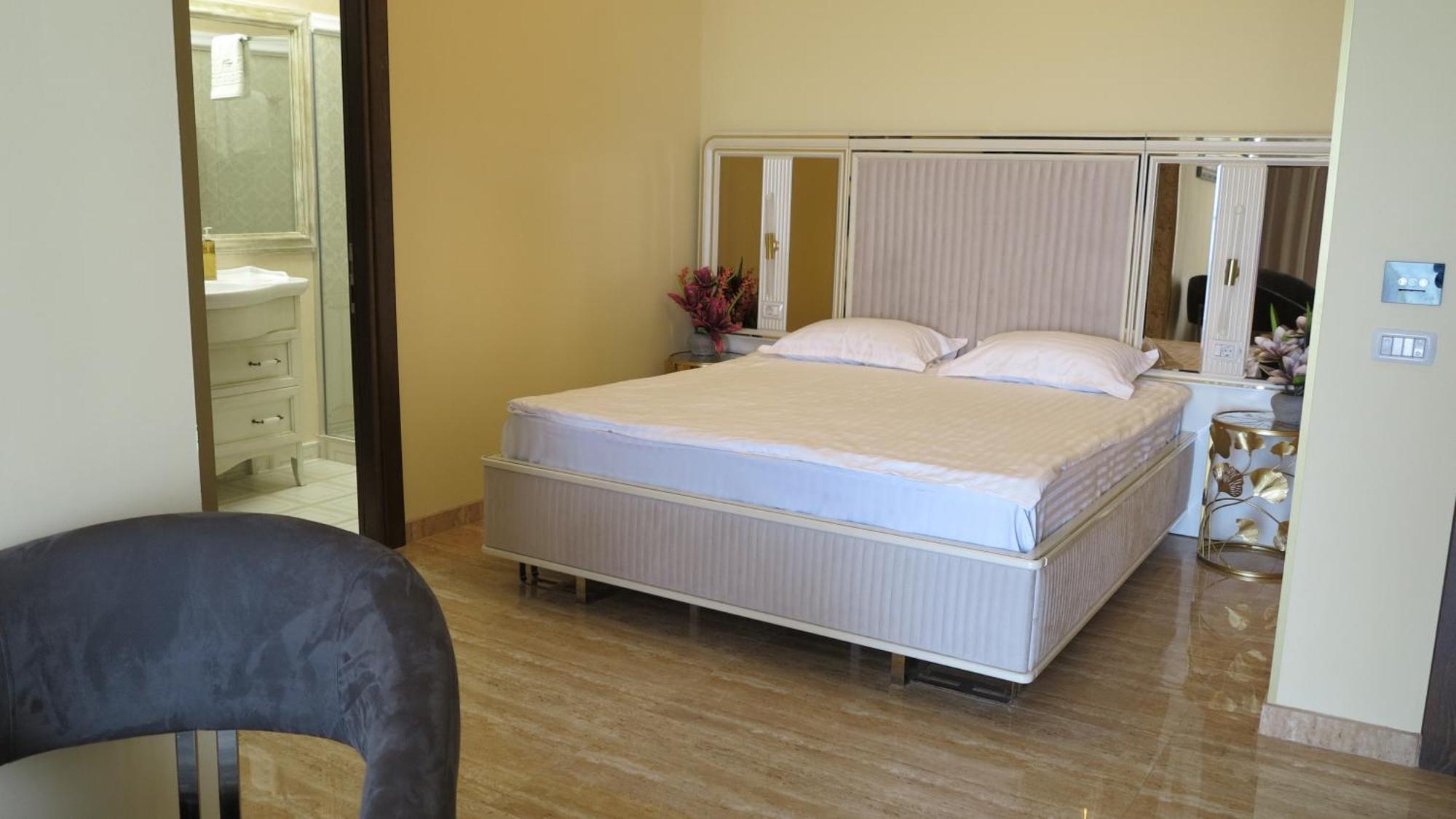 Alessio Hotel Residence Costinesti Bagian luar foto