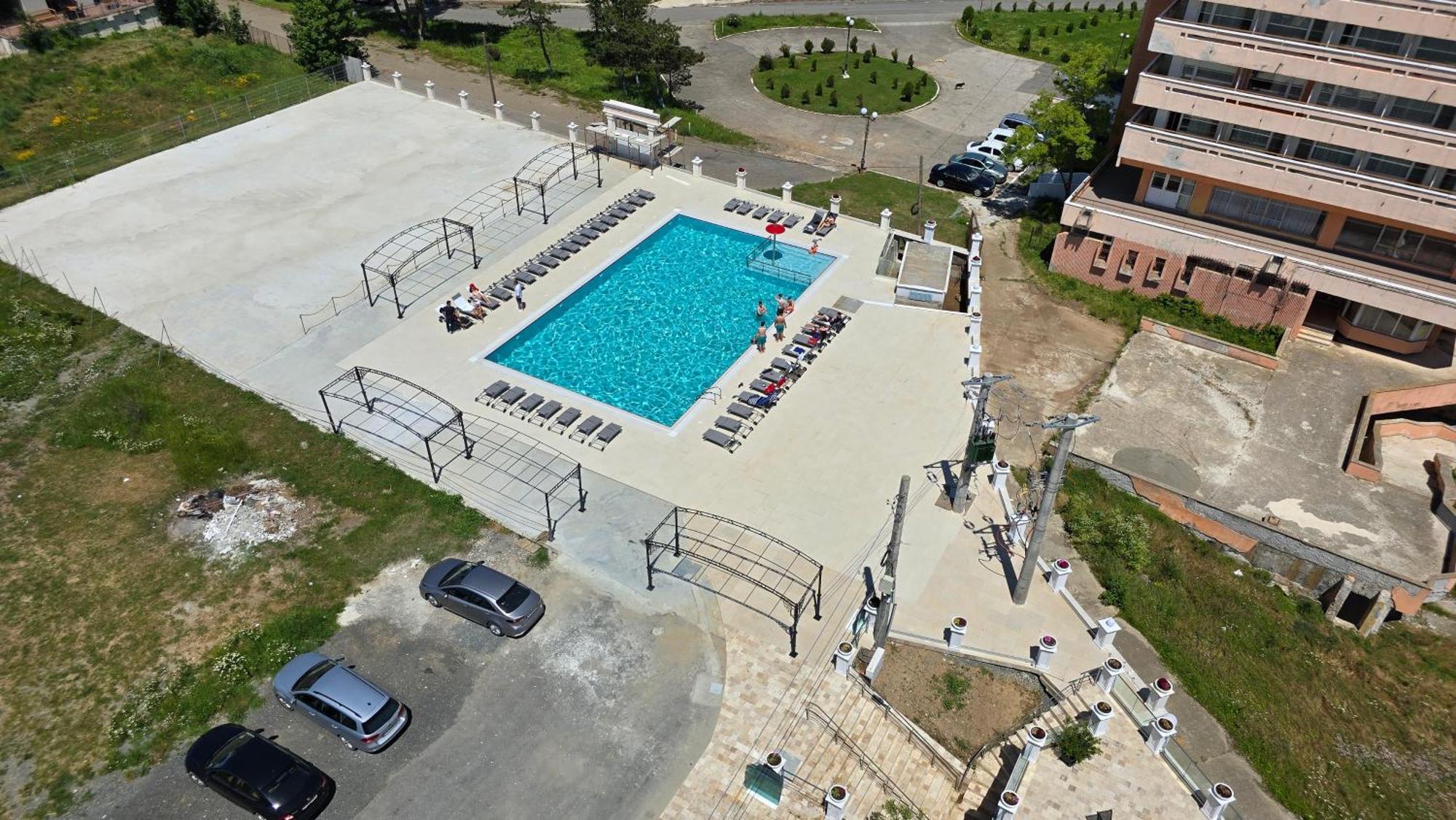 Alessio Hotel Residence Costinesti Bagian luar foto